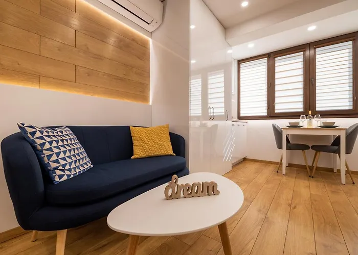 公寓 Luxury Living High-end Amenities And Great Location By Flat Mаnager 索菲亞