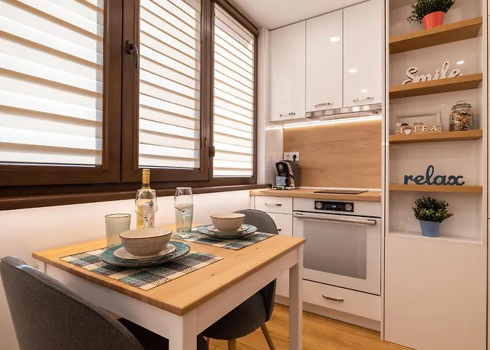 アパート Luxury Living High-end Amenities And Great Location By Flat Mаnager